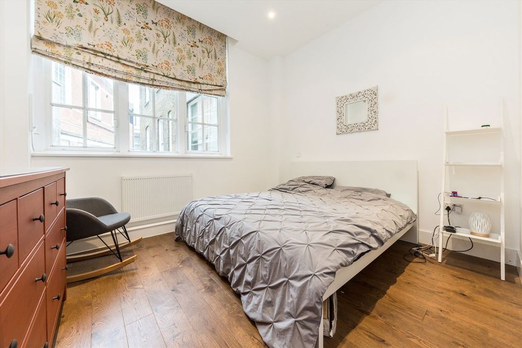 Property photo 3 of 5