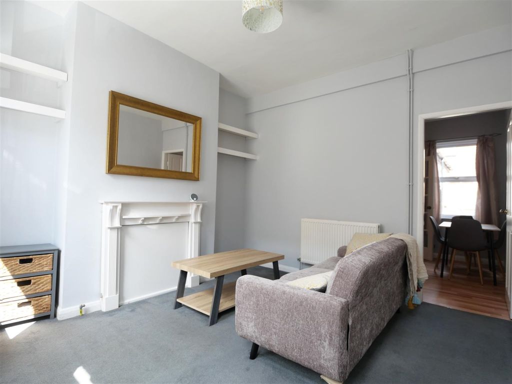 Property photo 2 of 10 l2 (7).Png