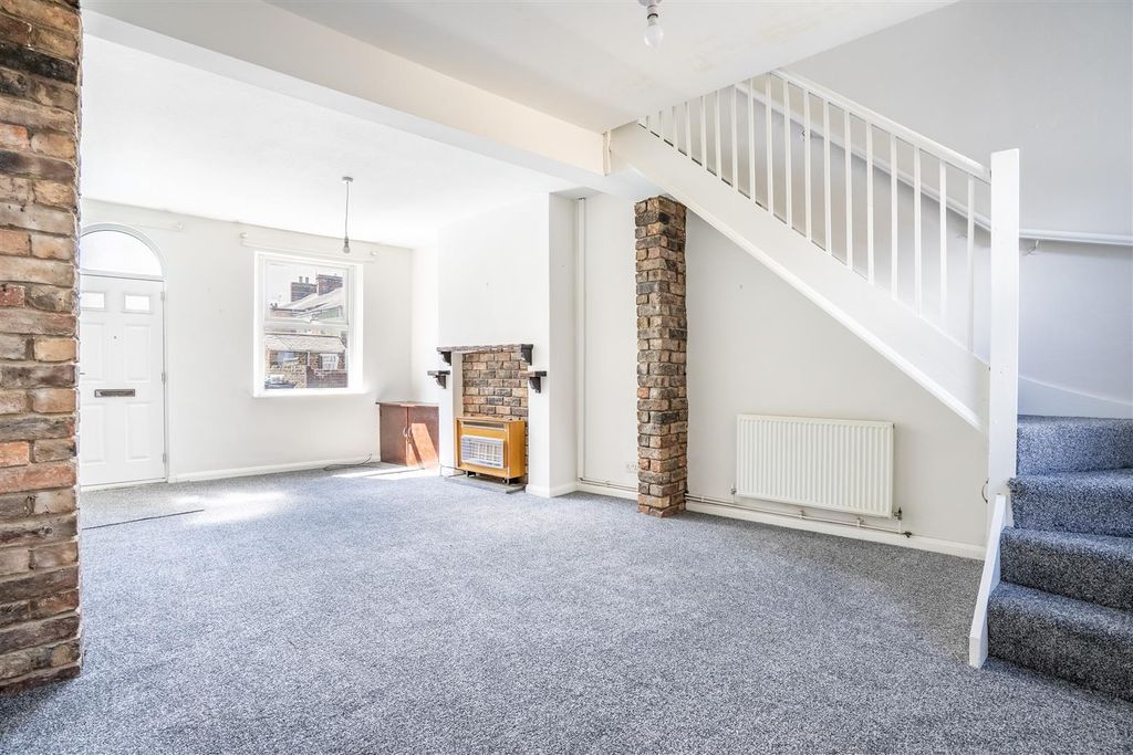 Property photo 3 of 13 100 Ssw-1.Jpg