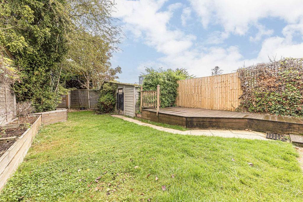 Property photo 3 of 17