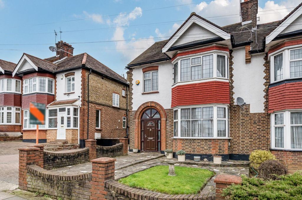 Property photo 1 of 20 1404668-1-6980B848B2546.Jpg