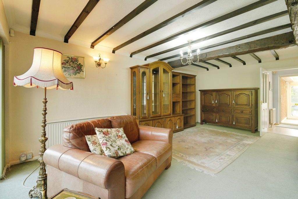 Property photo 3 of 20