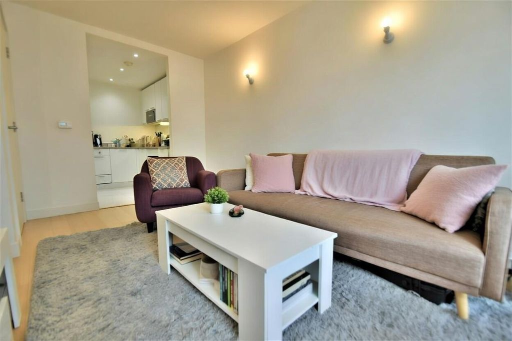 Property photo 1 of 8 Cardinal1.Jpg