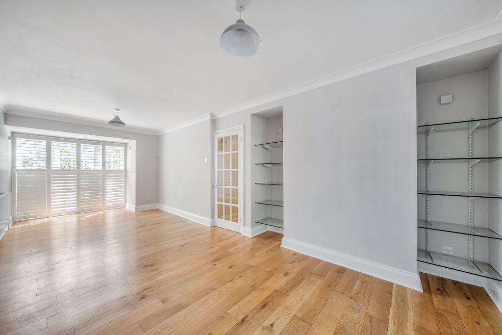 Property photo 1 of 17 1448048-7-69E6014...