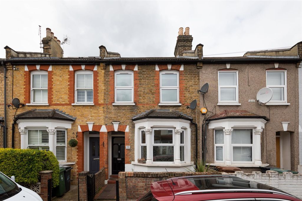 Property photo 1 of 13