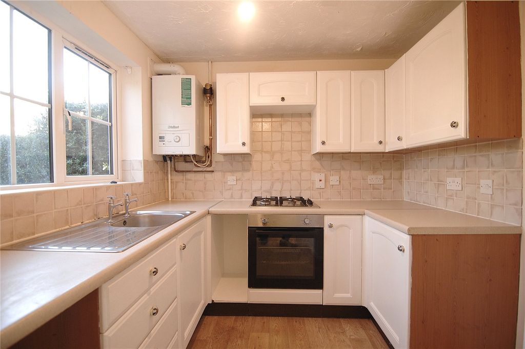 Property photo 2 of 8 Picture No. 06