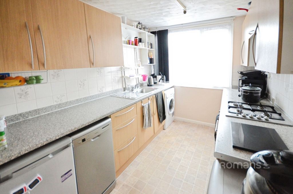 Property photo 3 of 7 Pbox-Img.Jpg