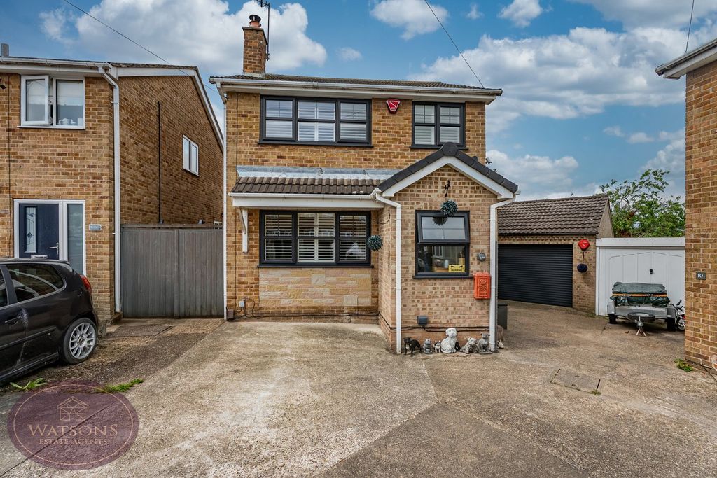 Property photo 1 of 21