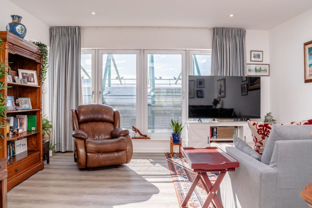 Property photo 2 of 26 Picture 2