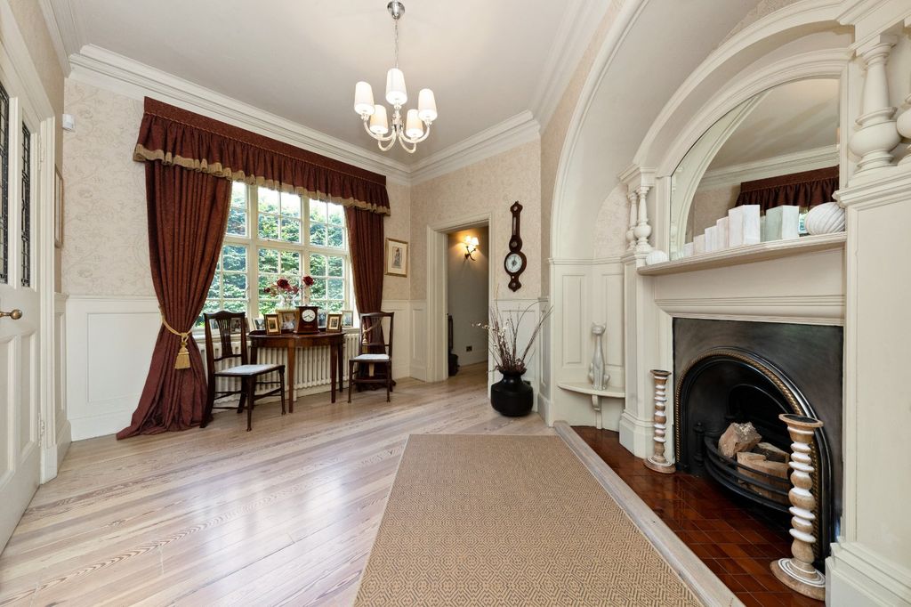 Additional image 11 of 7 bed detached house for saleAdams Road, Cambridge, Cambridgeshire CB3