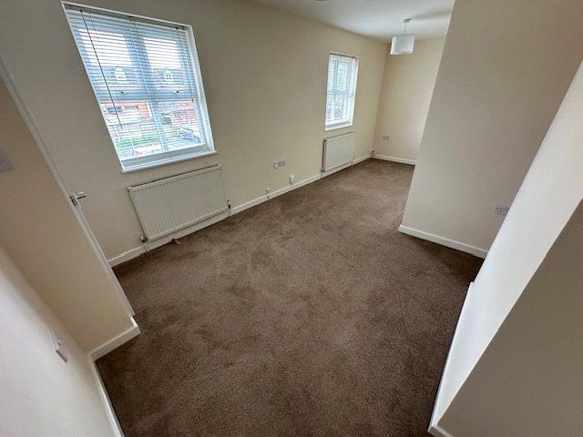 Property photo 2 of 6 Picture No. 16