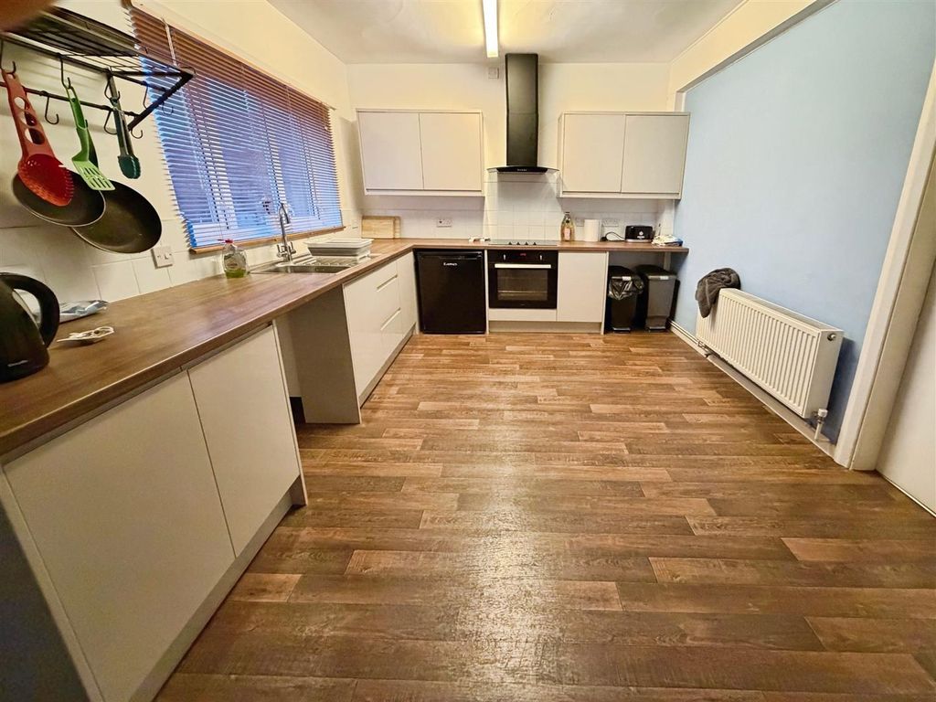 Property photo 2 of 19 Bf1692Bc-Img_8123.Jpeg