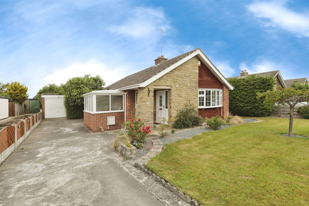 Property photo 1 of 16