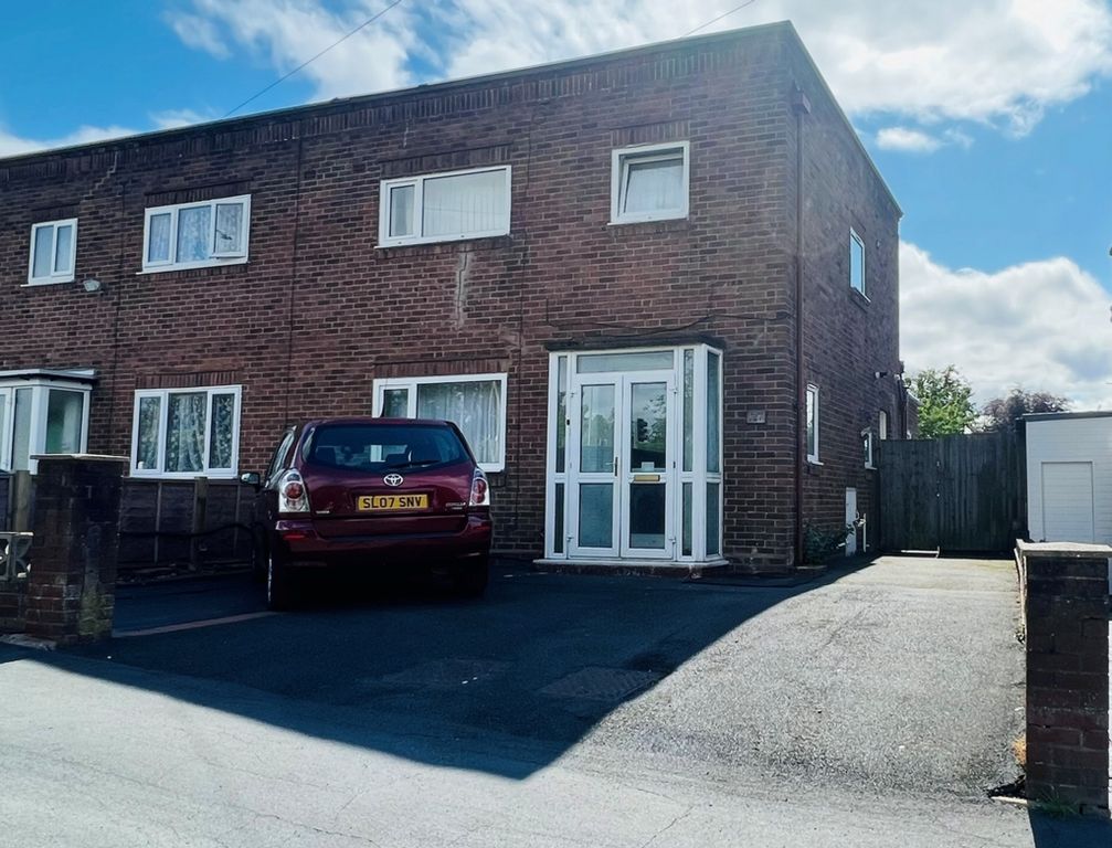 Property photo 1 of 4 Photo 2