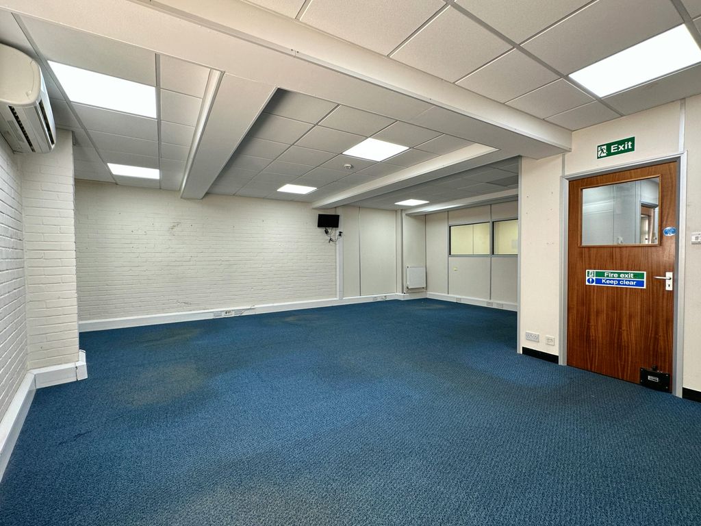 Property photo 3 of 11 Img_7322.Jpg