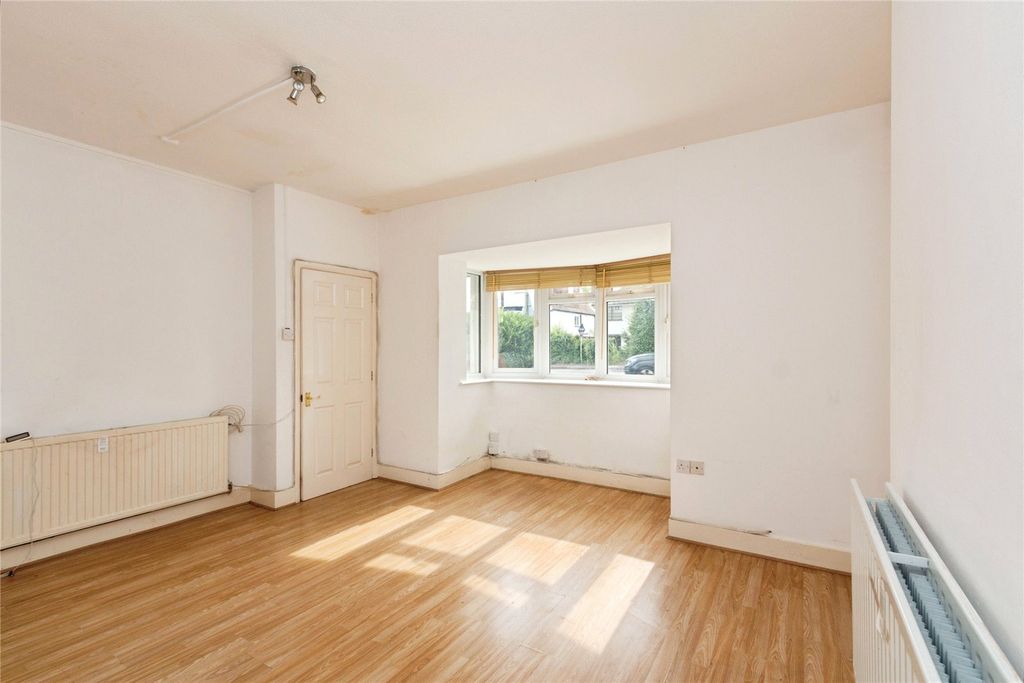 Property photo 3 of 13 Picture No. 61