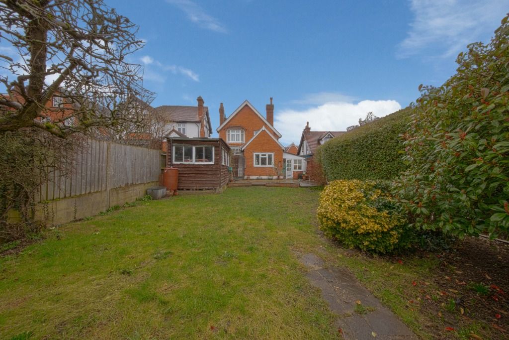 Property photo 1 of 28