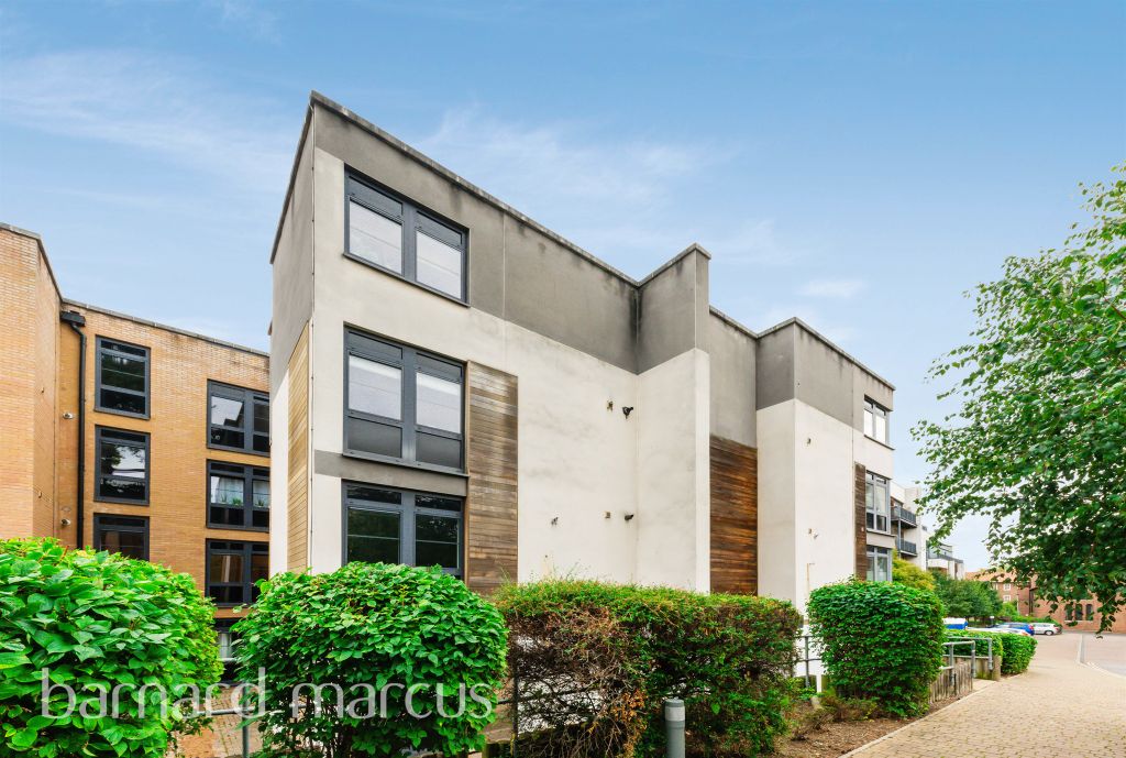 Property photo 2 of 9