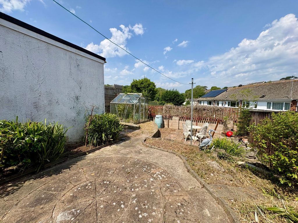 Property photo 3 of 22
