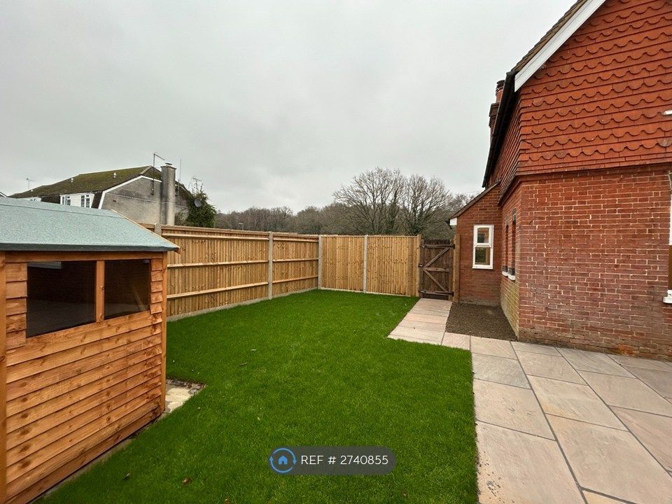 Property photo 3 of 12