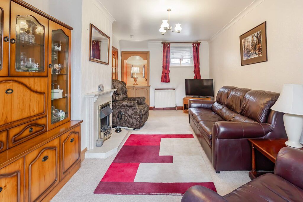 Property photo 3 of 21