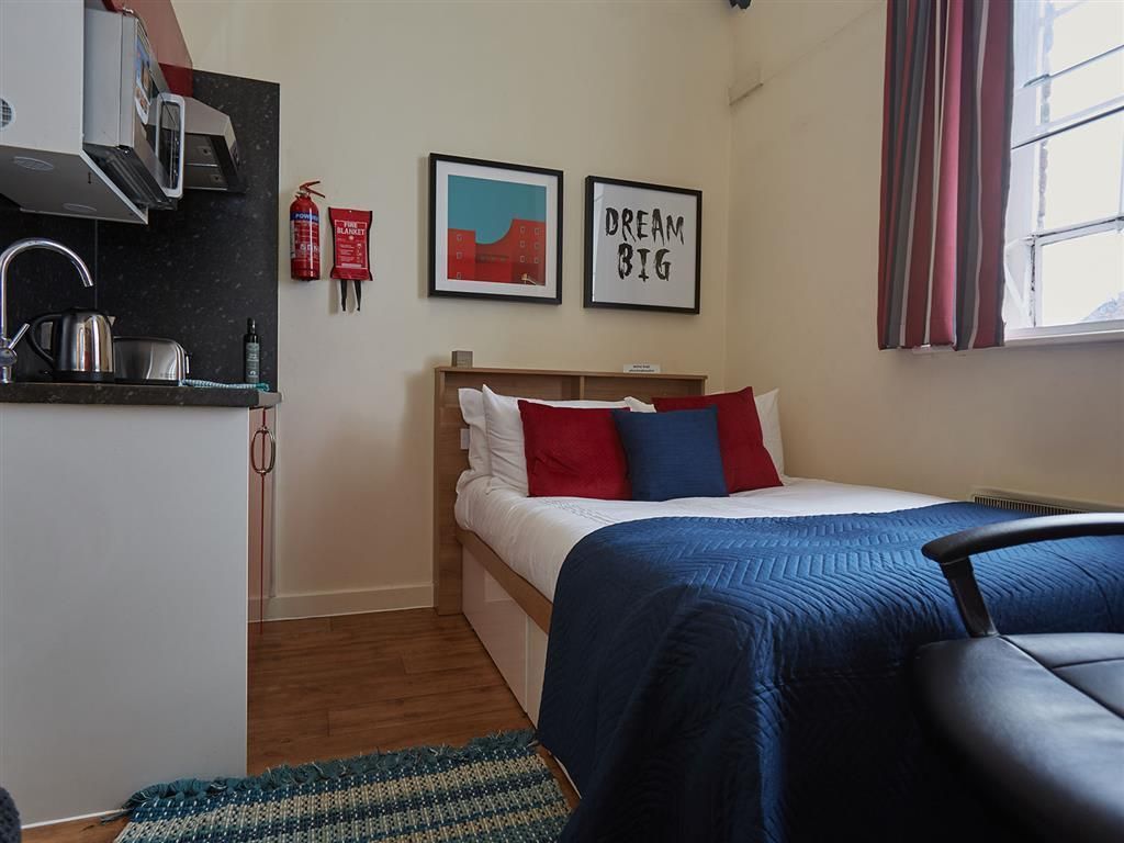 Additional image 16 of Studio to rentVictoria Road, Chester CH2