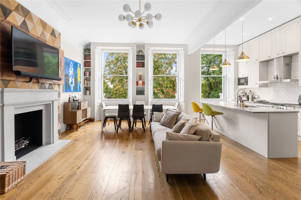 Property photo 3 of 11 Picture No. 06