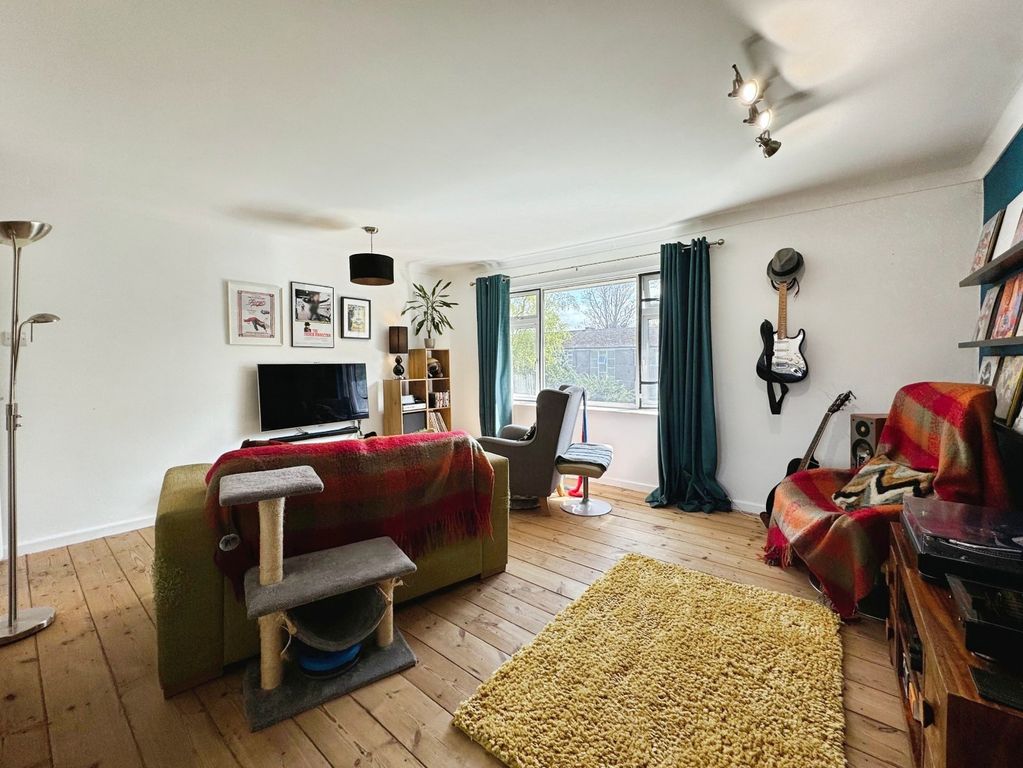 Property photo 2 of 14 Picture No. 05