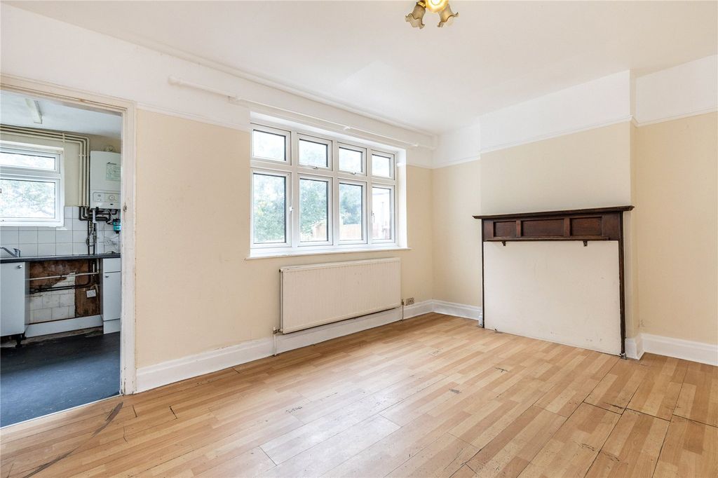 Property photo 3 of 13 Picture No. 18