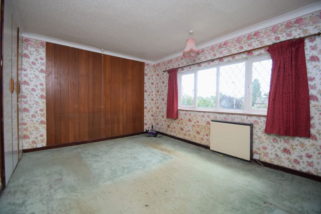 Property photo 3 of 16