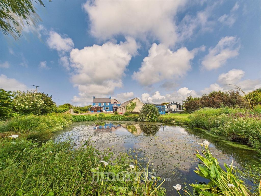 Property photo 2 of 136 Cam02122G0-Pr0327-Still105.Jpg