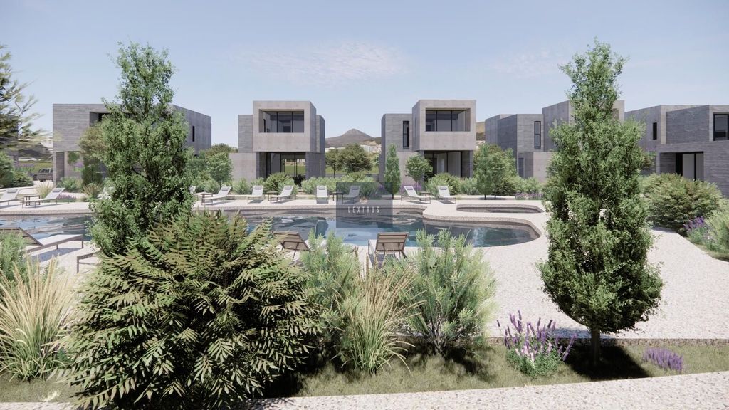 Property photo 2 of 30