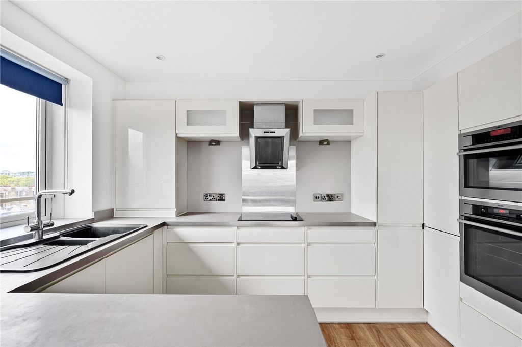 Property photo 1 of 13 Picture No. 04