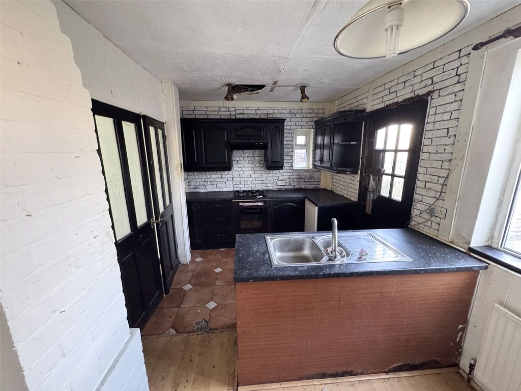 Property photo 2 of 11 Picture No. 05