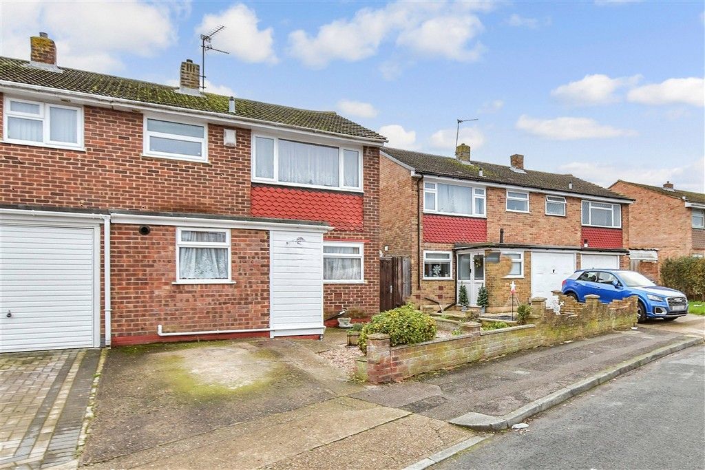 Property photo 1 of 10 External (Brochure)*