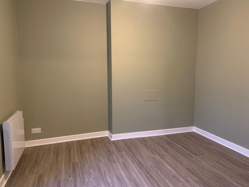 Property photo 3 of 4 Img_3926.Jpg