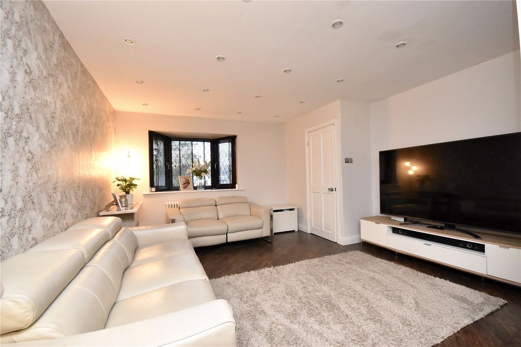 Property photo 3 of 24 Picture No. 36