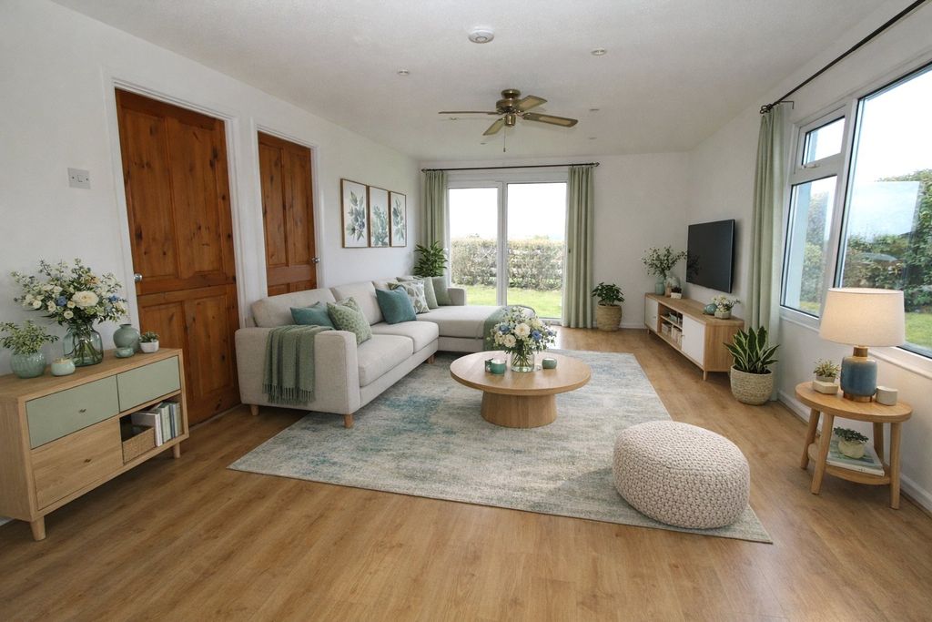 Property photo 1 of 12 Picture No. 32