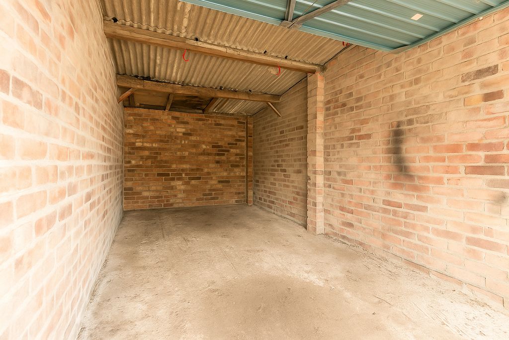 Property photo 3 of 8