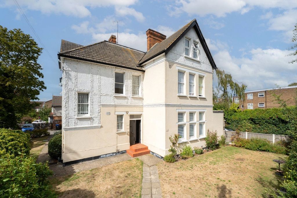 Property photo 2 of 17 Picture No. 18