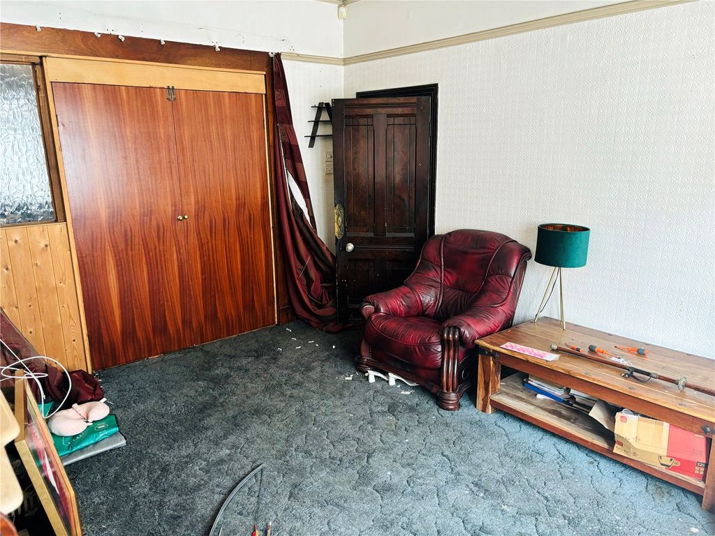 Property photo 3 of 13 Picture No. 08