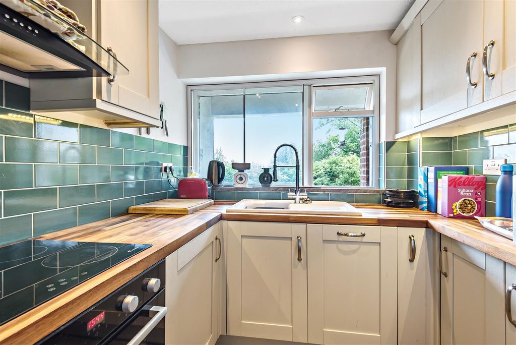 Property photo 2 of 7 731629 (4).Jpg