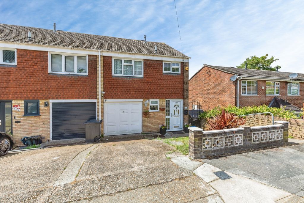 Property photo 1 of 16 Pbox-Img.Jpg