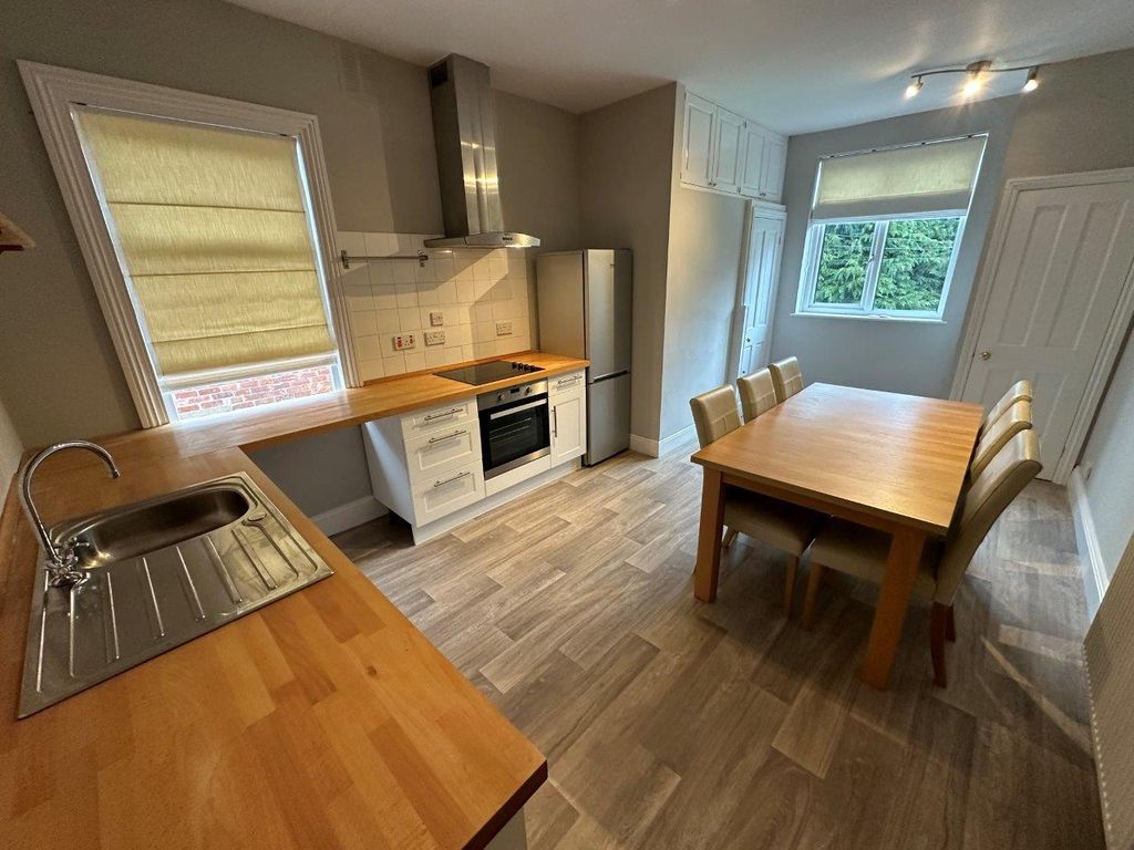 Property photo 3 of 10 Img_1744.Jpg