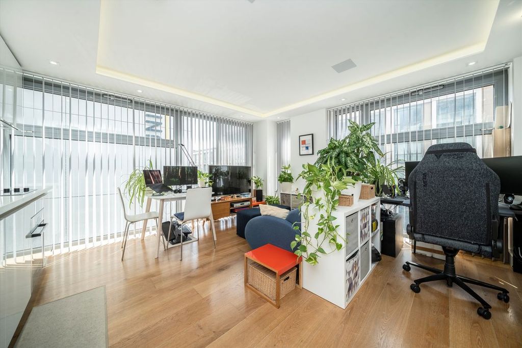 Property photo 2 of 5