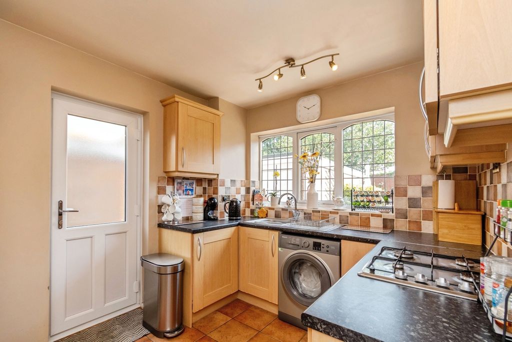 Property photo 3 of 20 Pbox-Img.Jpg