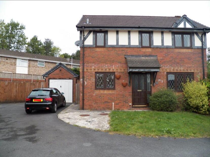 Property photo 1 of 8