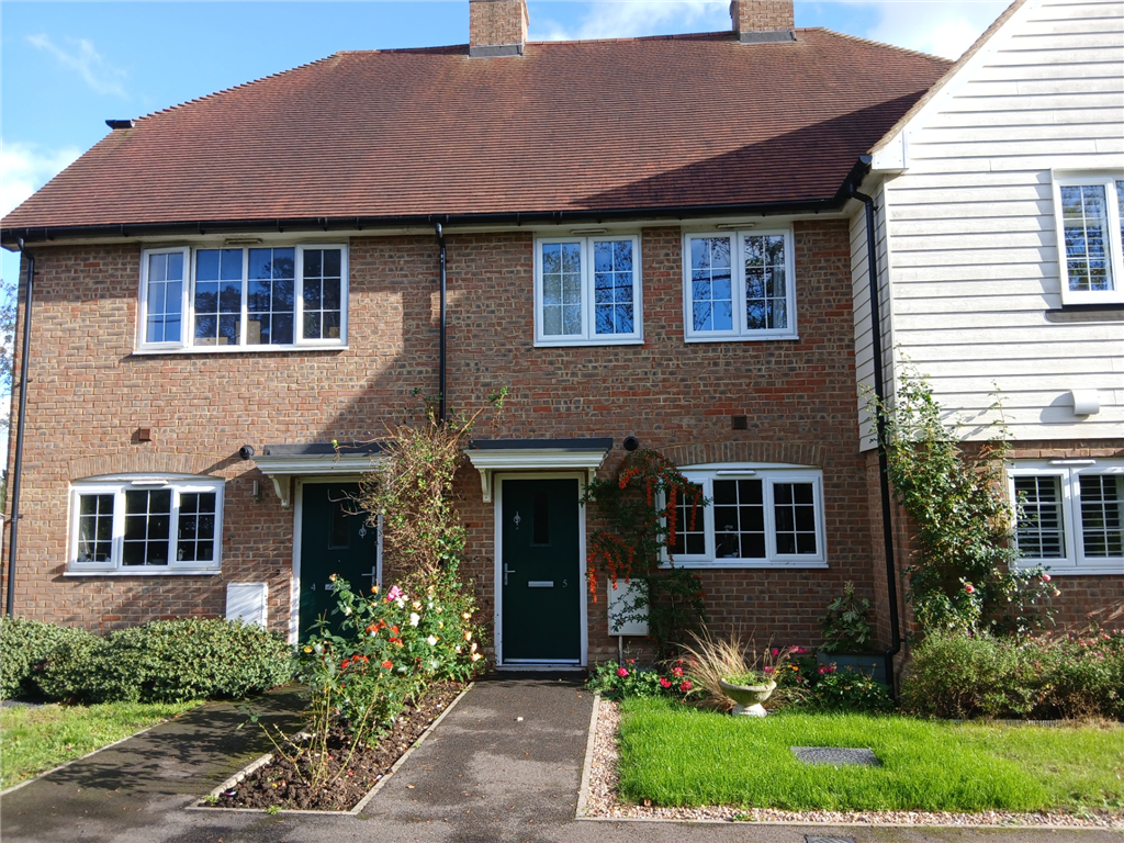 Property photo 1 of 9 Front External