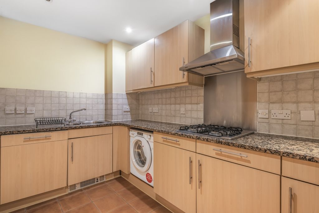 Property photo 3 of 7 558154 (2)
