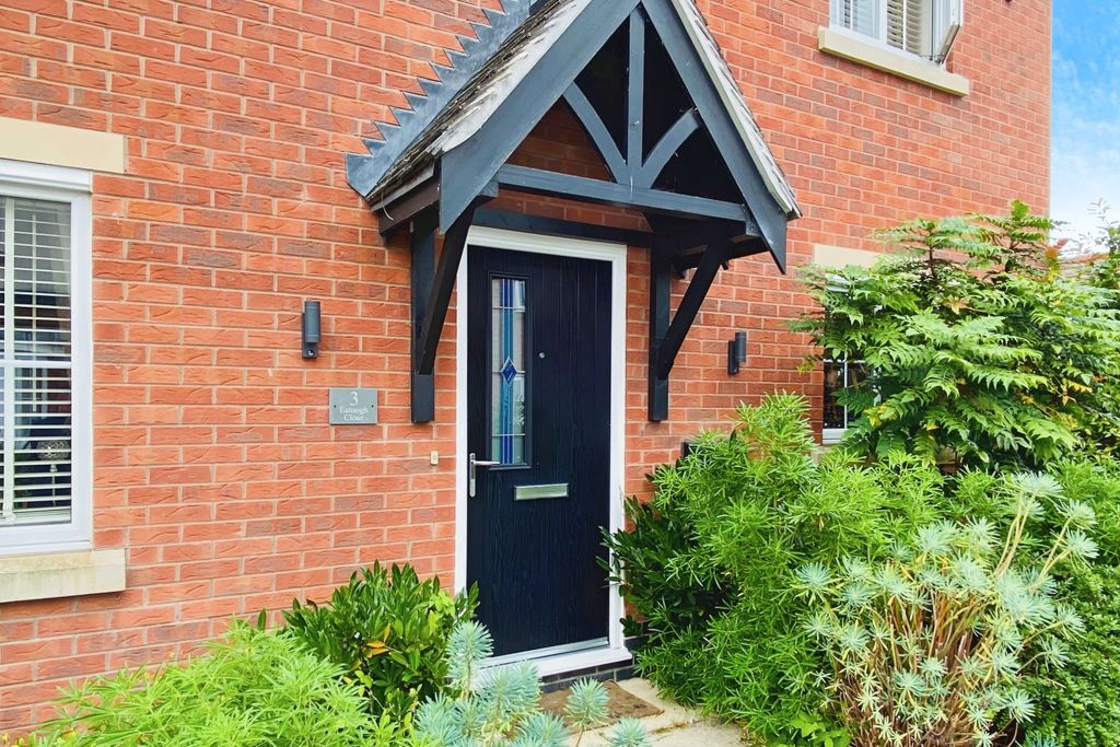 Property photo 3 of 27